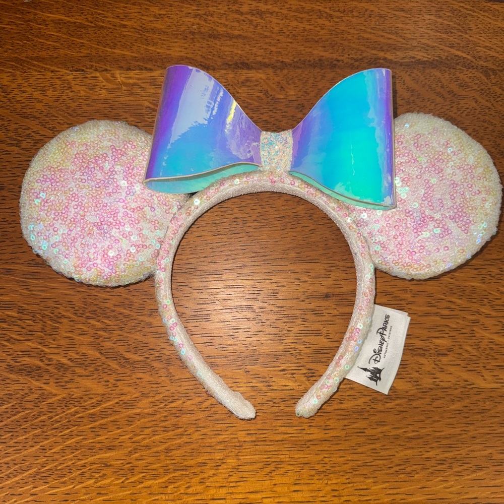 Disney Minnie Mouse Headband with Pink Sequins and Iridescent Bow